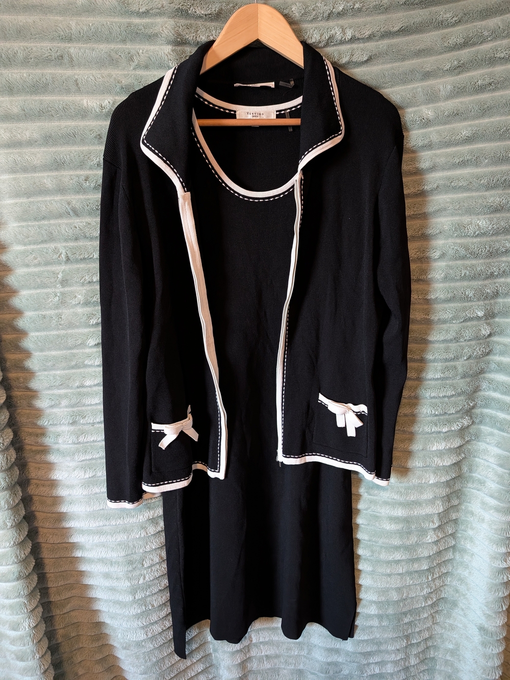 Vertigo Paris Black Knit Cardigan with White Trim and Bow Accents - Picture 6 of 7